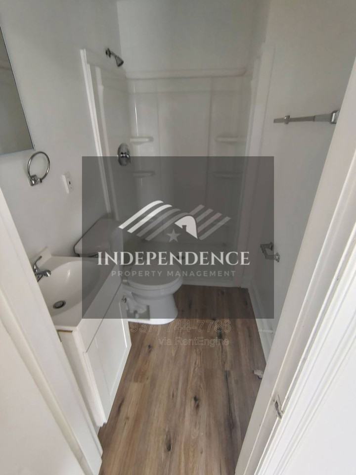 408 N Wayne St #13 - Photo 4 of 10
