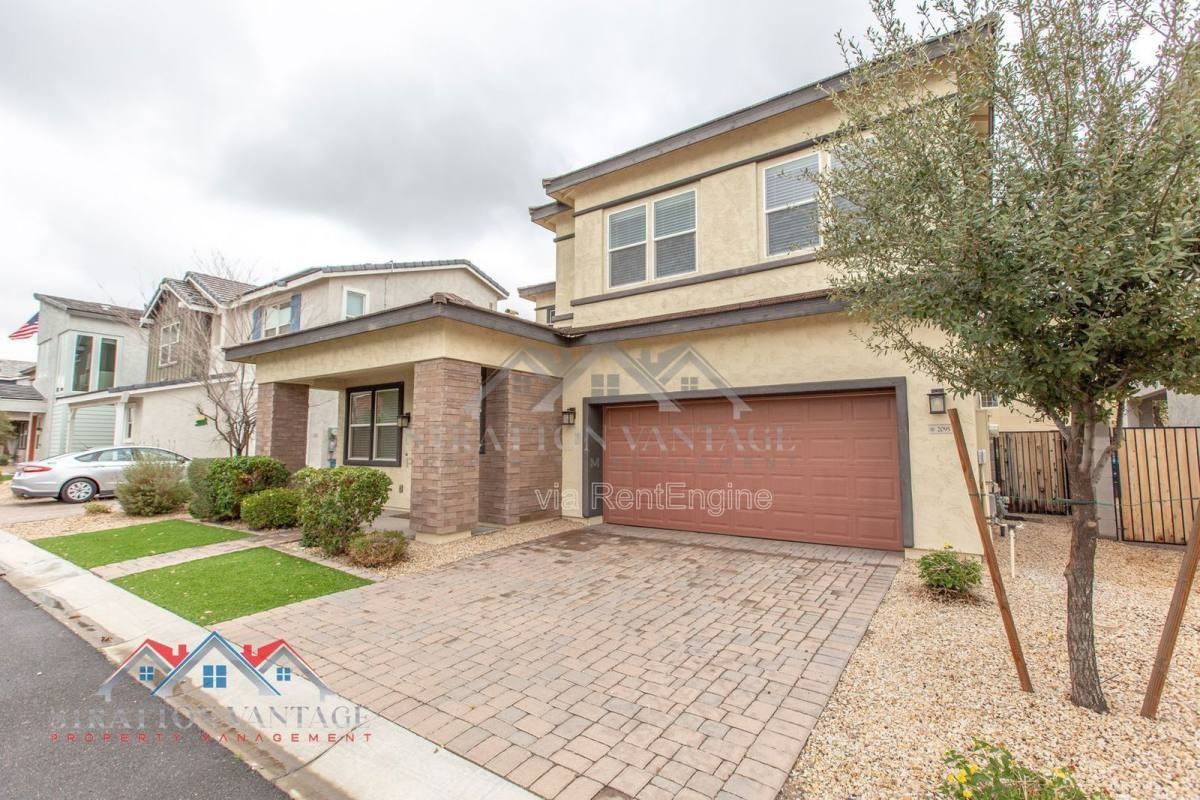 2095 S Saguaro Dr - Photo 3 of 10