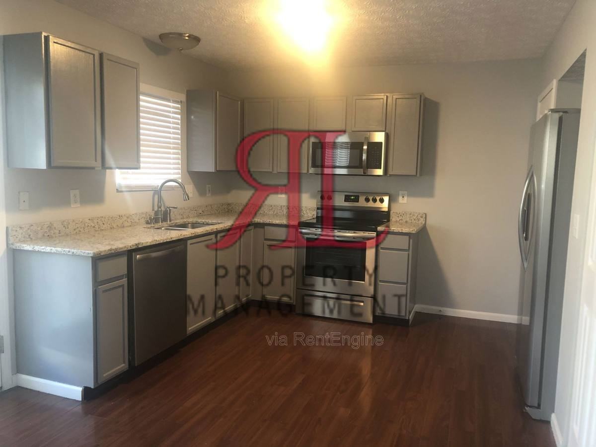 5524 Glendalough St #1 - Photo 3 of 10