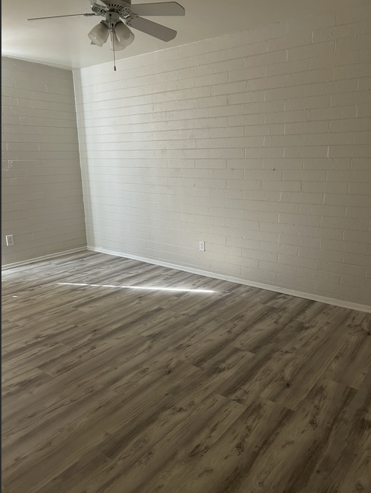 320 E Willetta St #07 - Photo 4 of 19