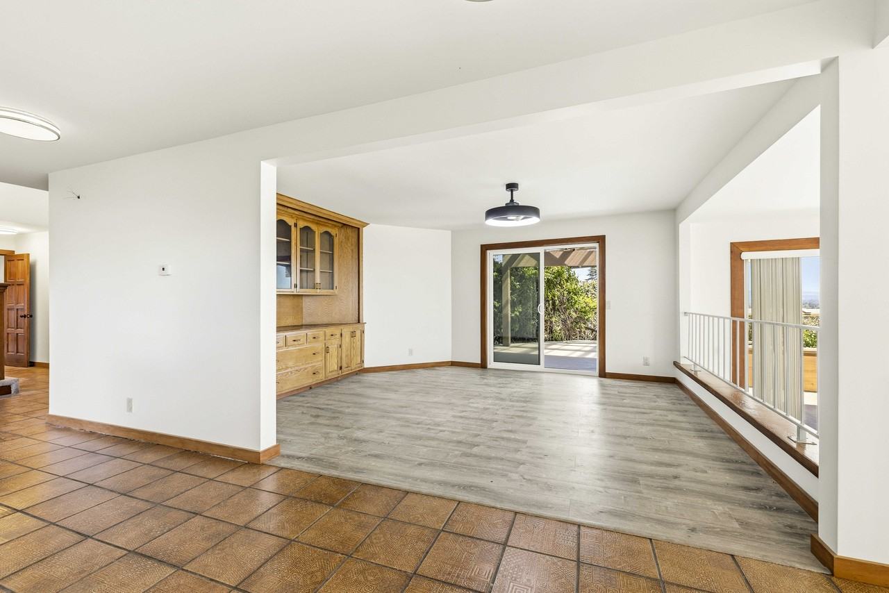 129 Archer Dr - Photo 7 of 43