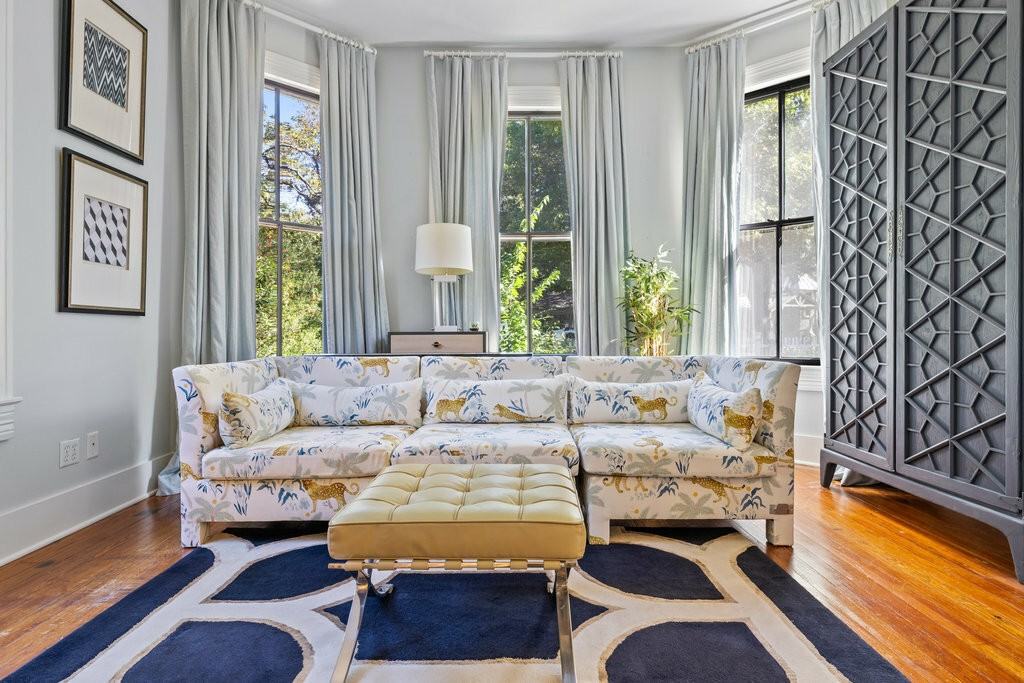 4104 Avenue F - Photo 6 of 40