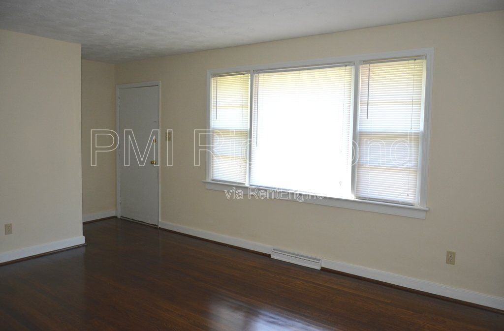 5012 Orcutt Ln - Photo 2 of 10