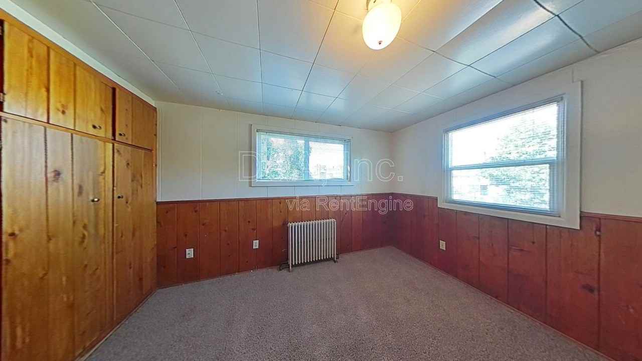 426 Nw 25th St - Photo 5 of 14