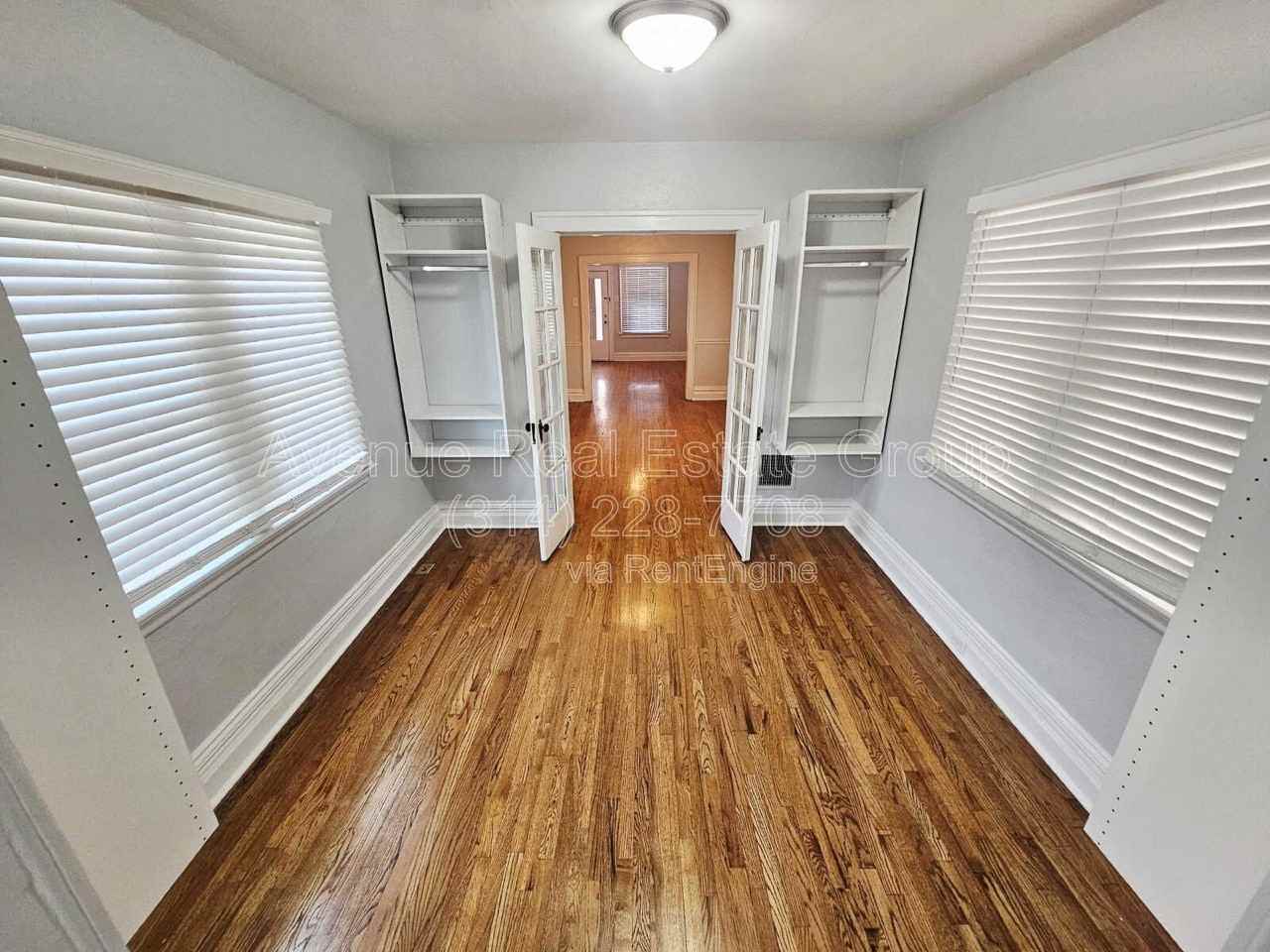 3717 Cambridge Ave - Photo 3 of 19