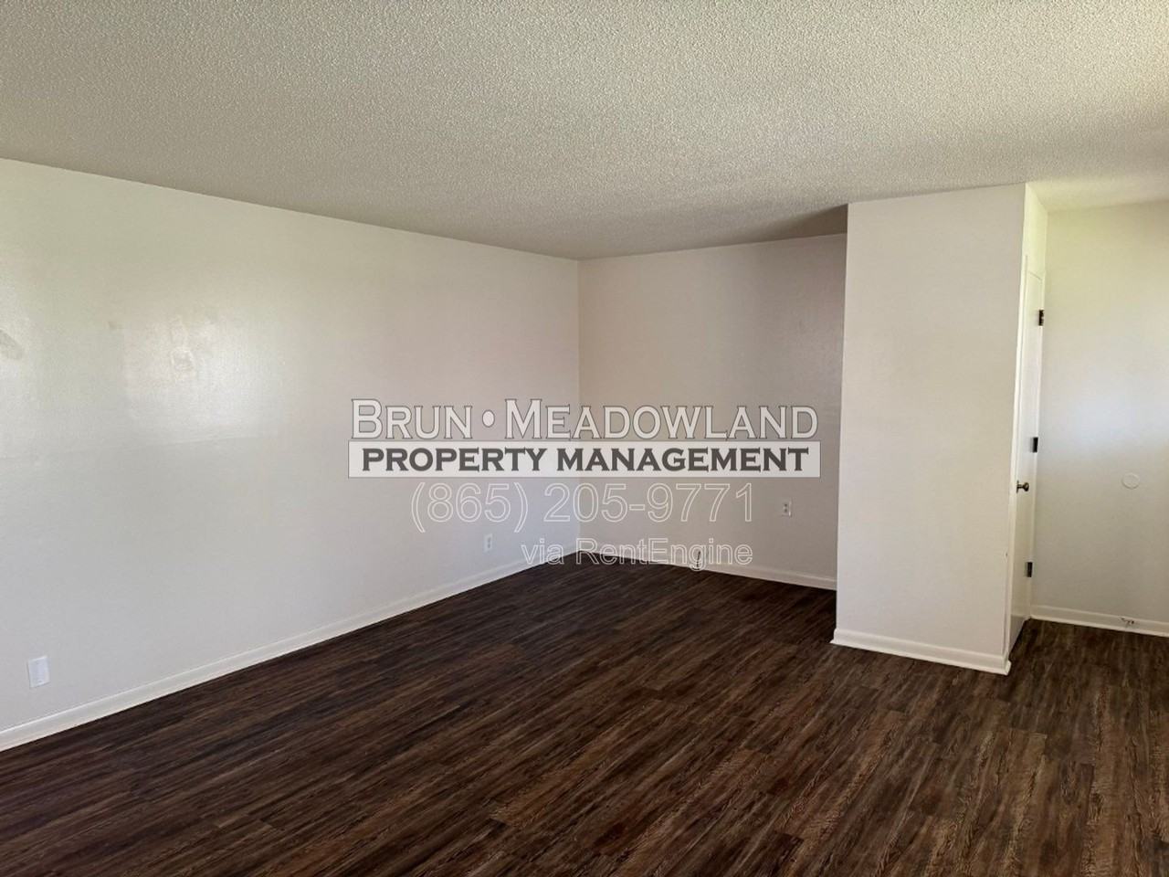 3719 Mooers St - Photo 4 of 31