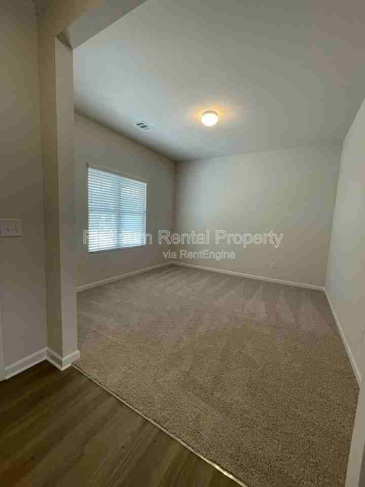 74 Hampton Ridge Way - Photo 5 of 31