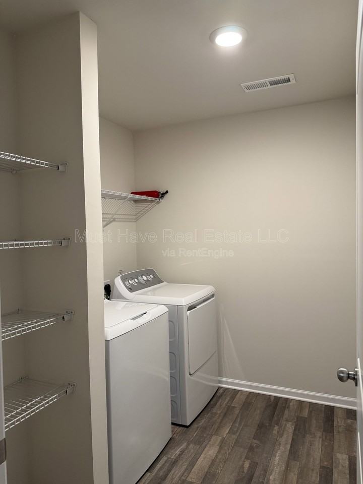 4814 Stone Dr - Photo 6 of 11