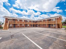 featured image of 593 Riverview Dr #D