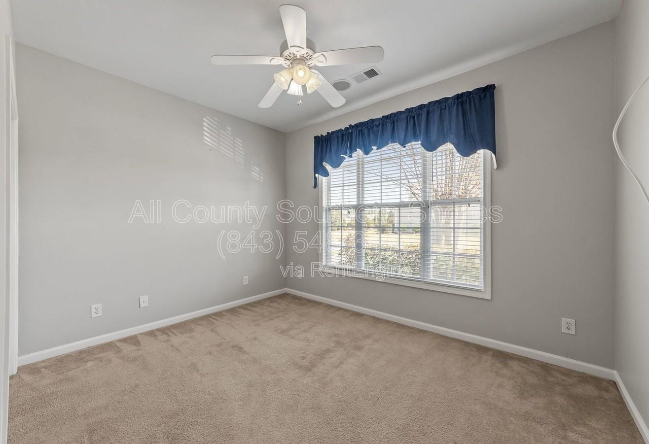 264 Viareggio Rd - Photo 6 of 50