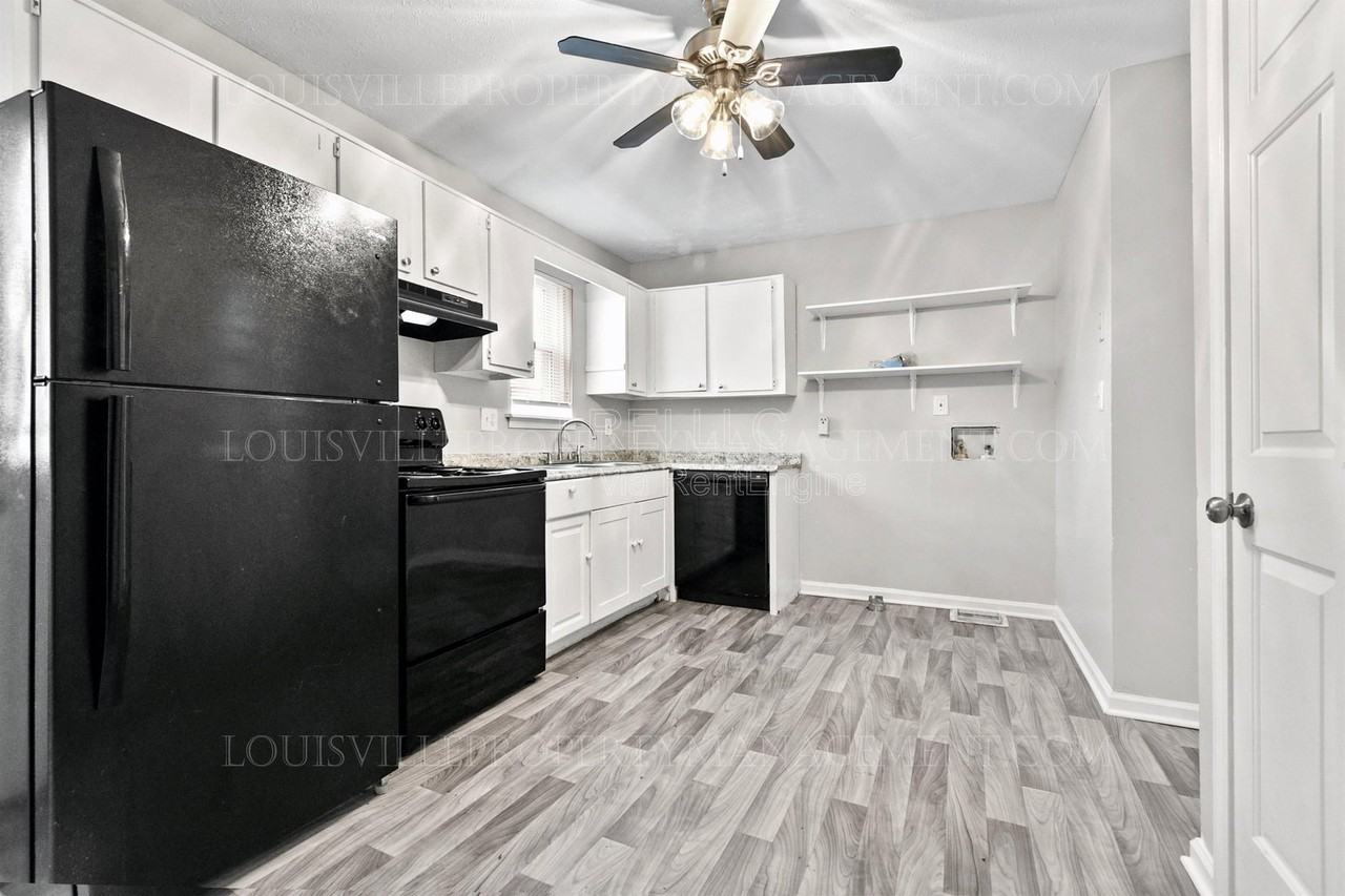 3418 Clingstone Way - Photo 5 of 14