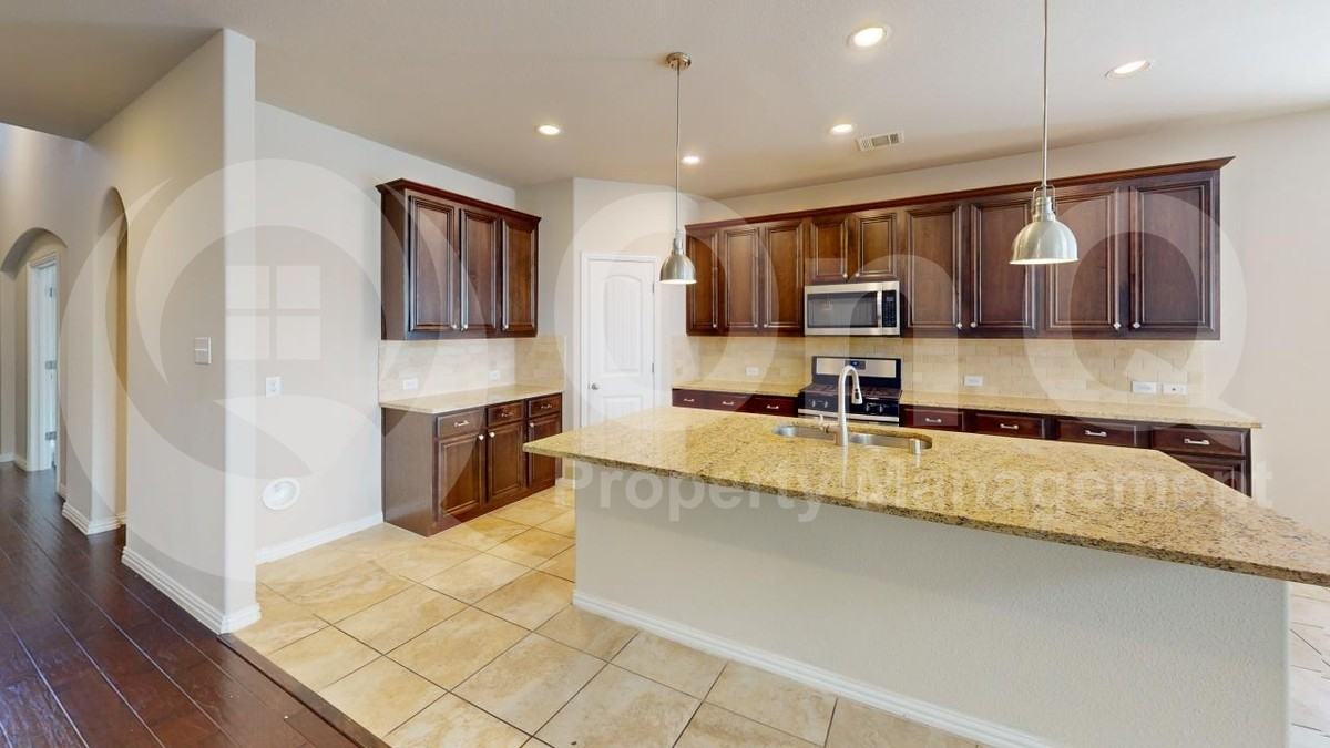 4104 Red Granite Ln - Photo 3 of 29