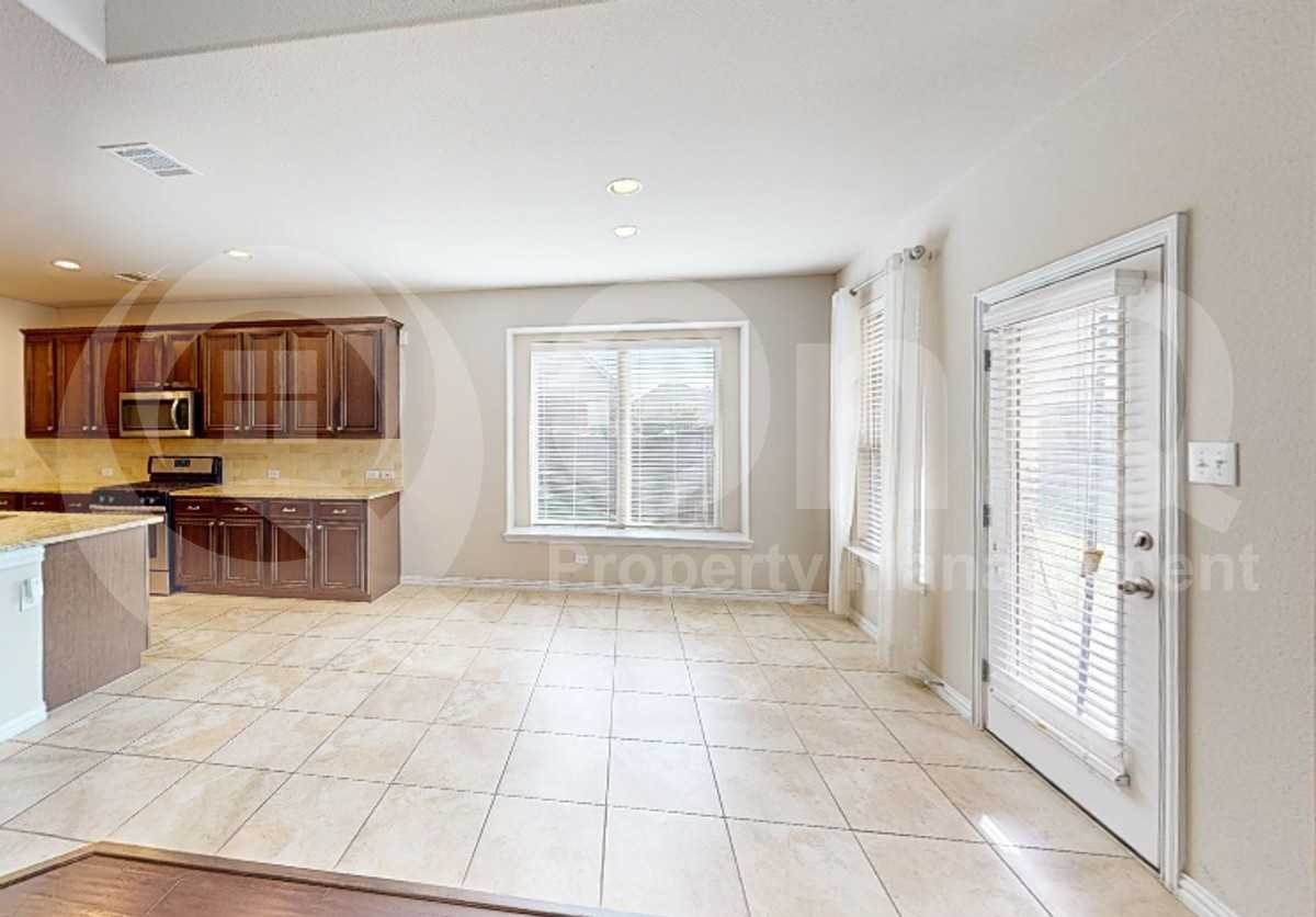 4104 Red Granite Ln - Photo 4 of 29