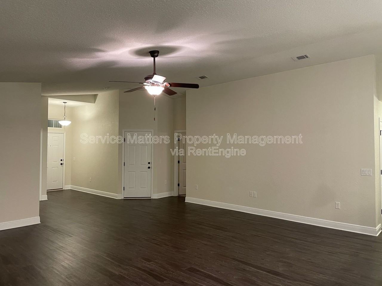 5157 Peach Dr - Photo 6 of 32