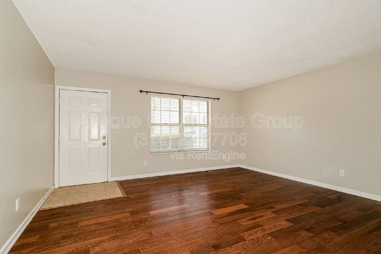 2203 Mckelvey Rd - Photo 3 of 15