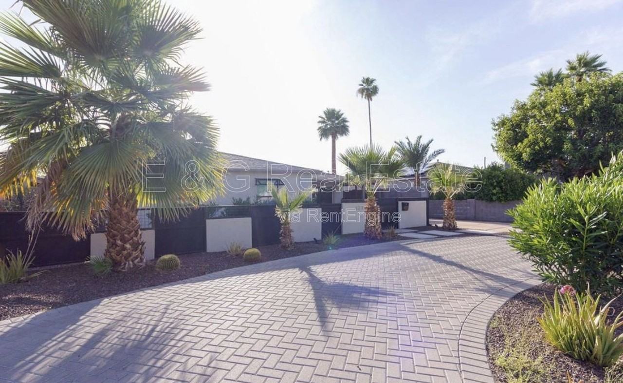 4214 N 20th St - Photo 5 of 40