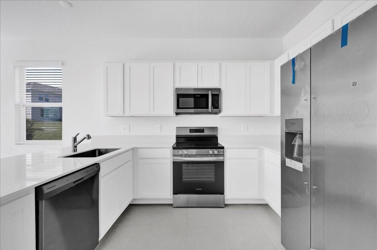 2981 Prosperity Way - Photo 7 of 29