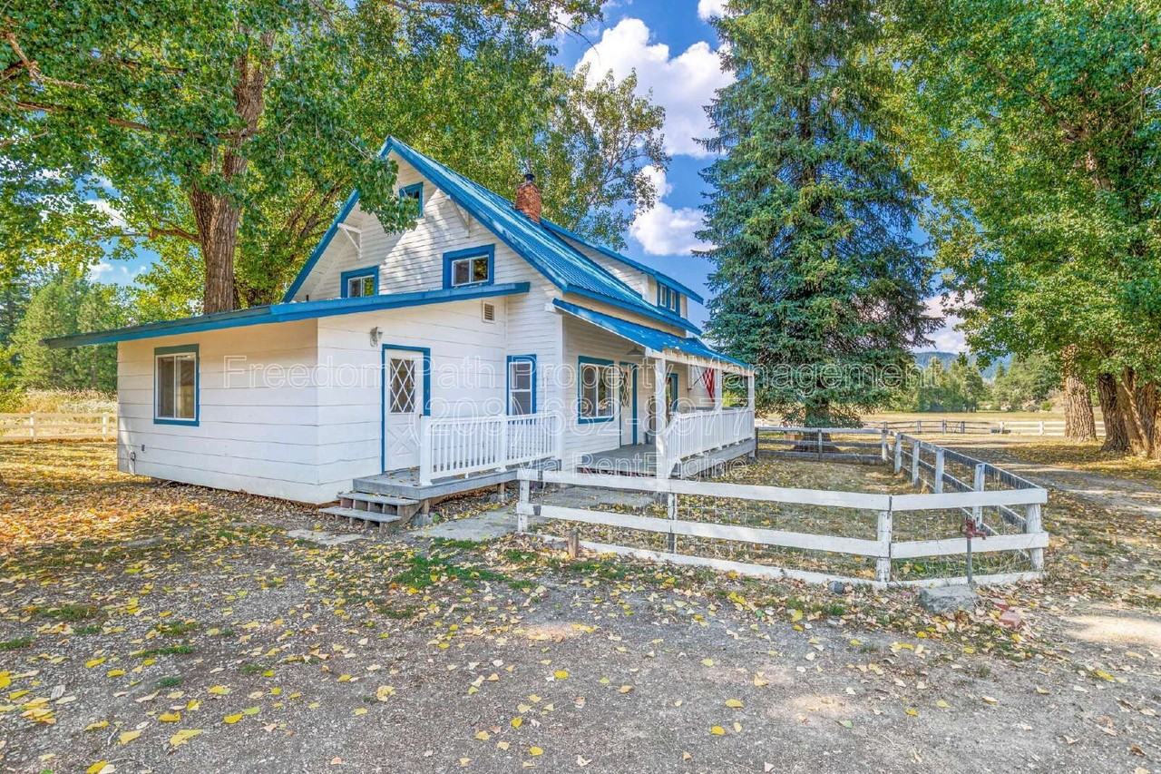 17778 E Canary Creek Rd - Photo 3 of 50