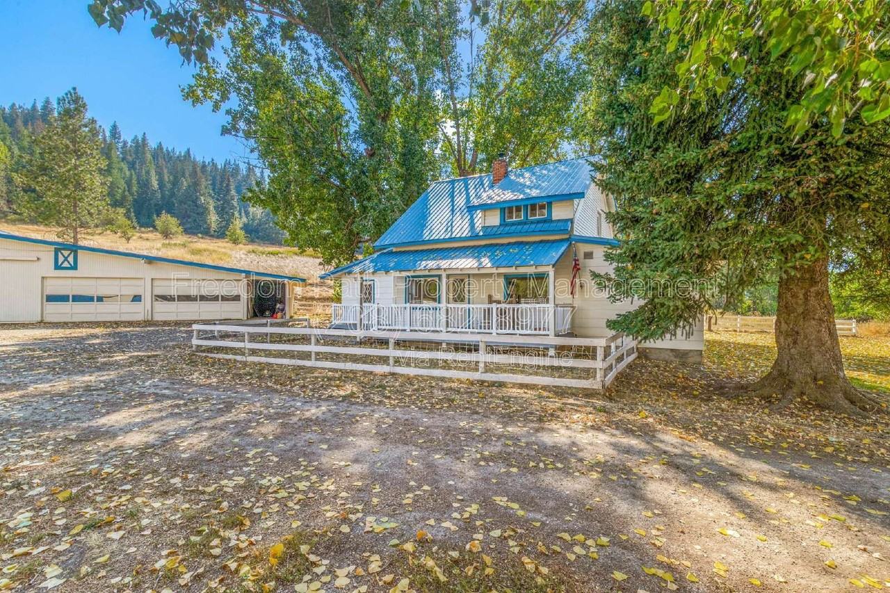 17778 E Canary Creek Rd - Photo 6 of 50