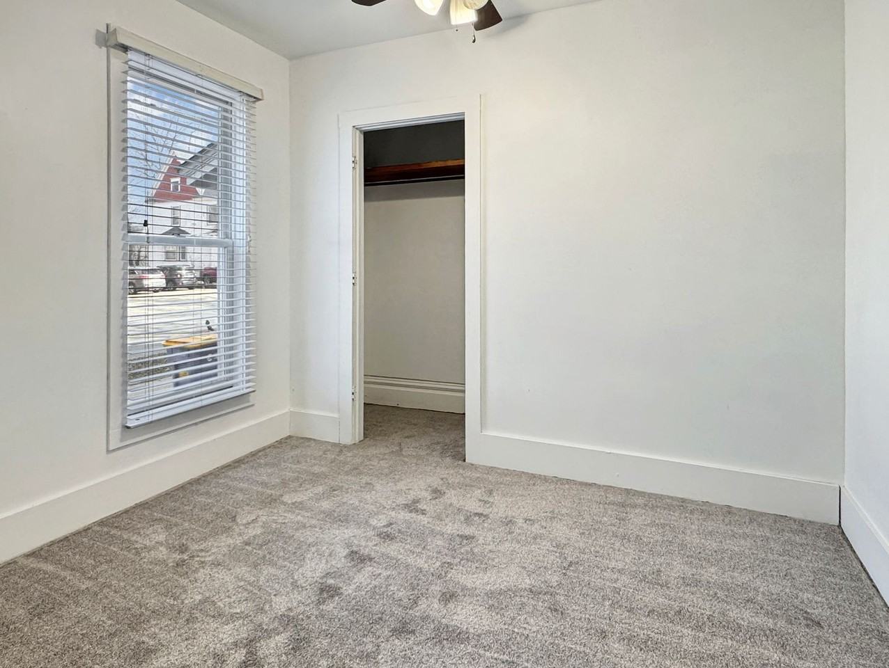 750 Lake Dr Se #1 - Photo 4 of 7