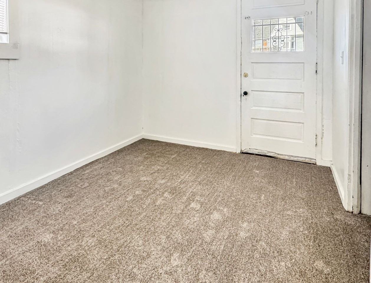 750 Lake Dr Se #1 - Photo 7 of 7