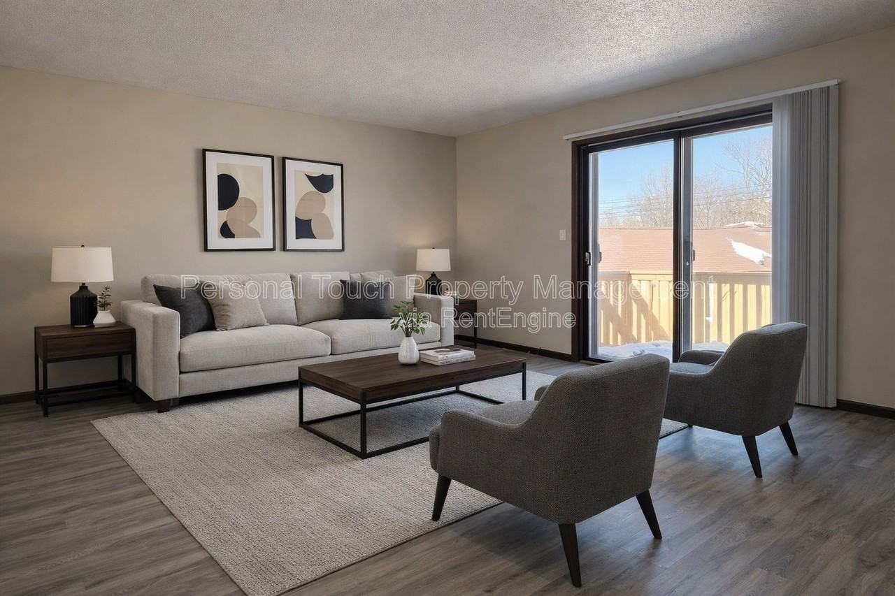 407 5th St E - Photo 2 of 18