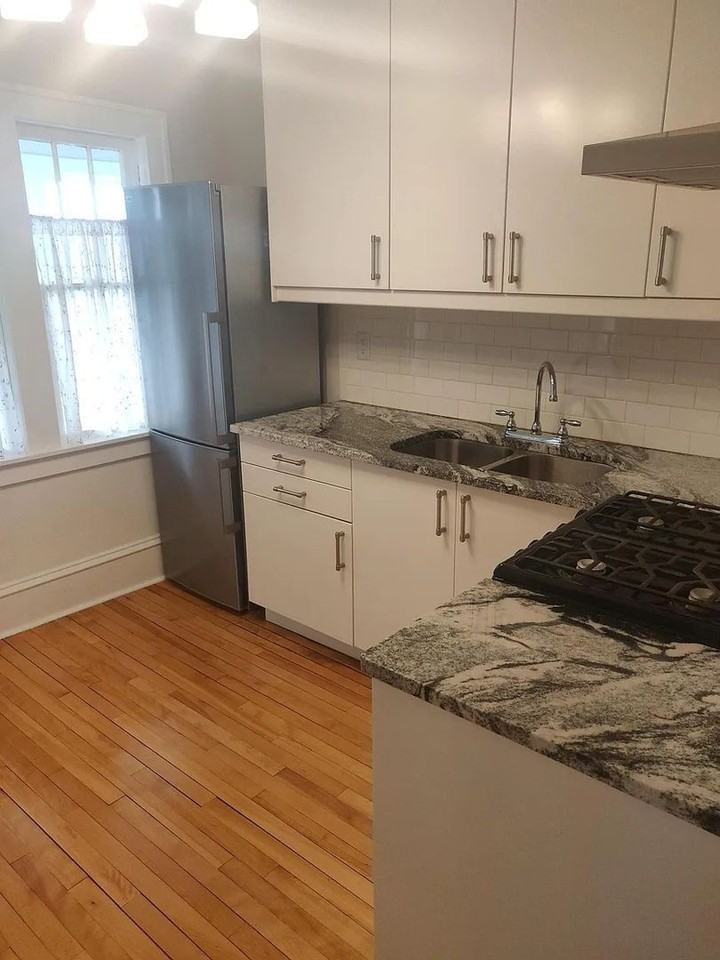 1907 11th Ave S #3 - Photo 3 of 21