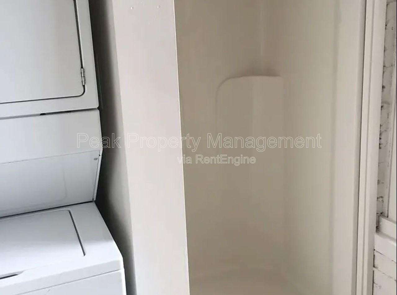 308 W Broad St #B - Photo 7 of 9