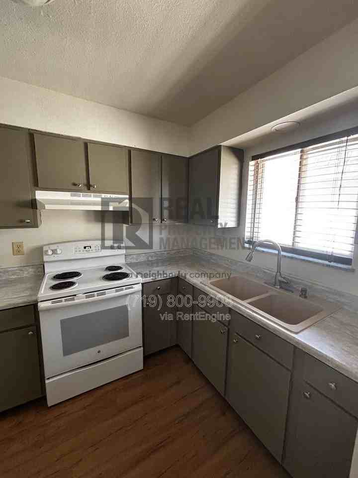 3421 Baltimore Ave #2 - Photo 7 of 19