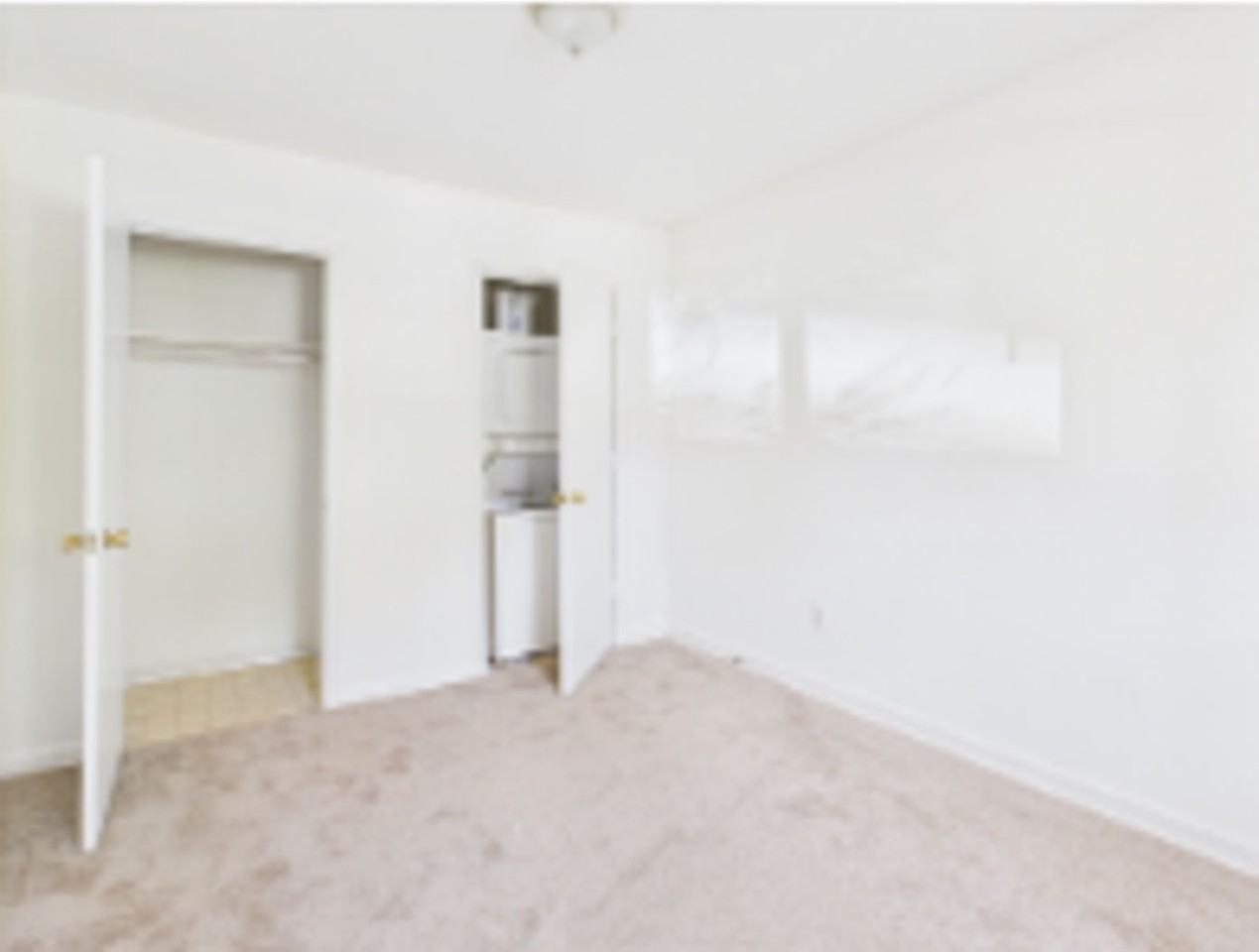 1900 Warren Ave #D - Photo 7 of 10