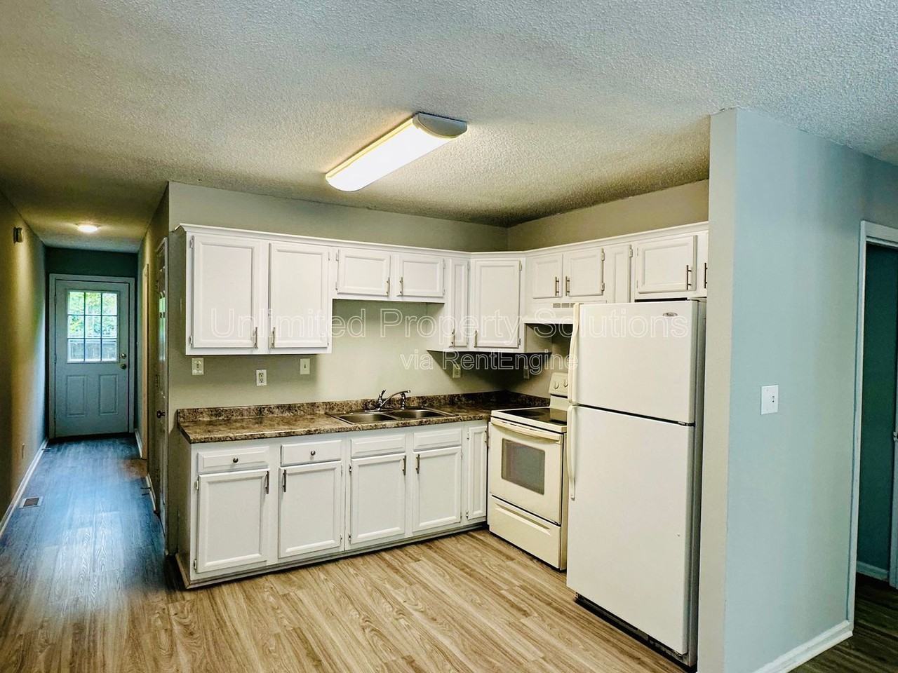 1404 Church St - Photo 6 of 21