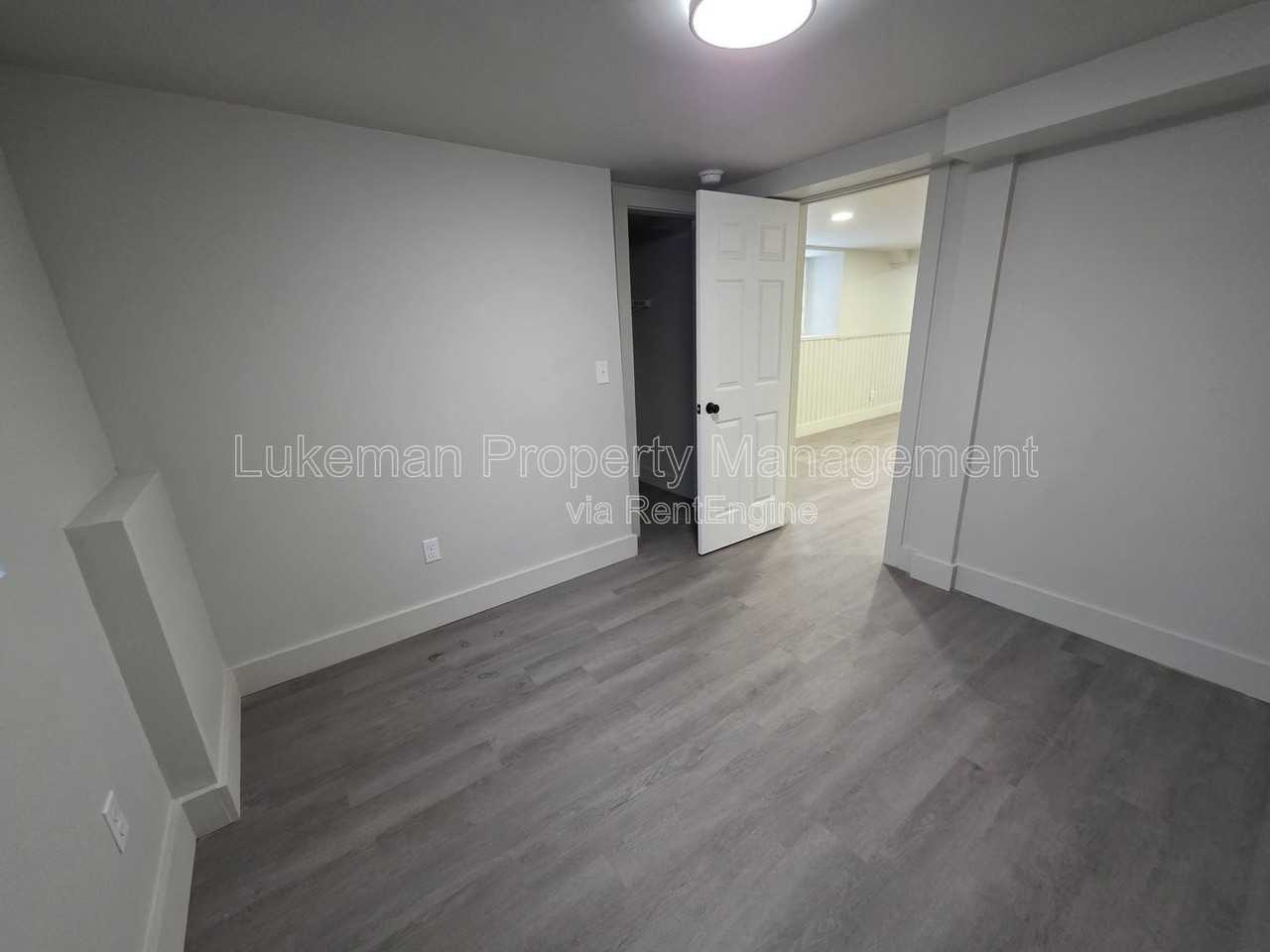 415 W Walnut St #3 - Photo 3 of 6