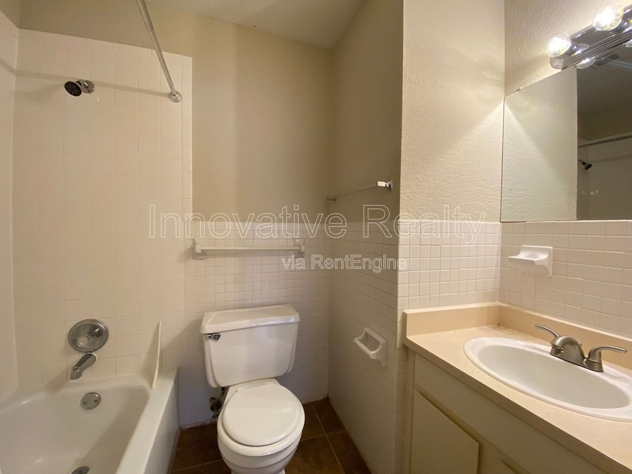 412 Banyon Tree Cir #202 - Photo 7 of 16