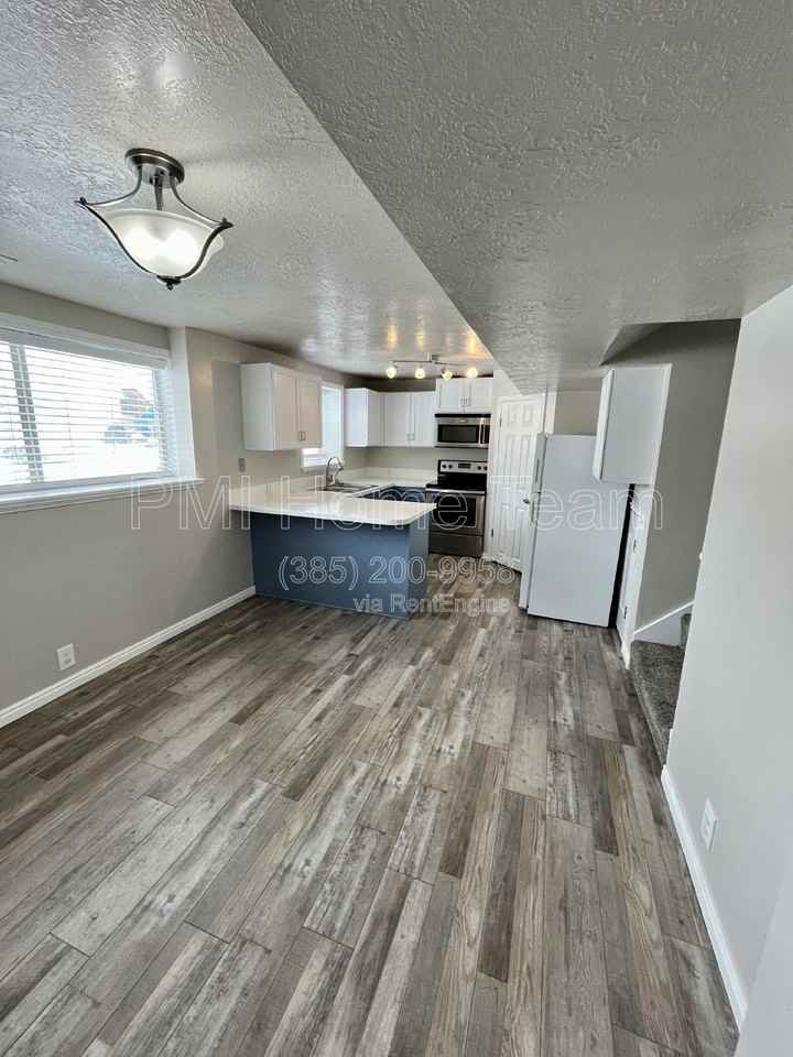 1820 N 285 W - Photo 7 of 21