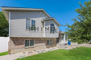 featured image of 7708 S Swordsman Cv