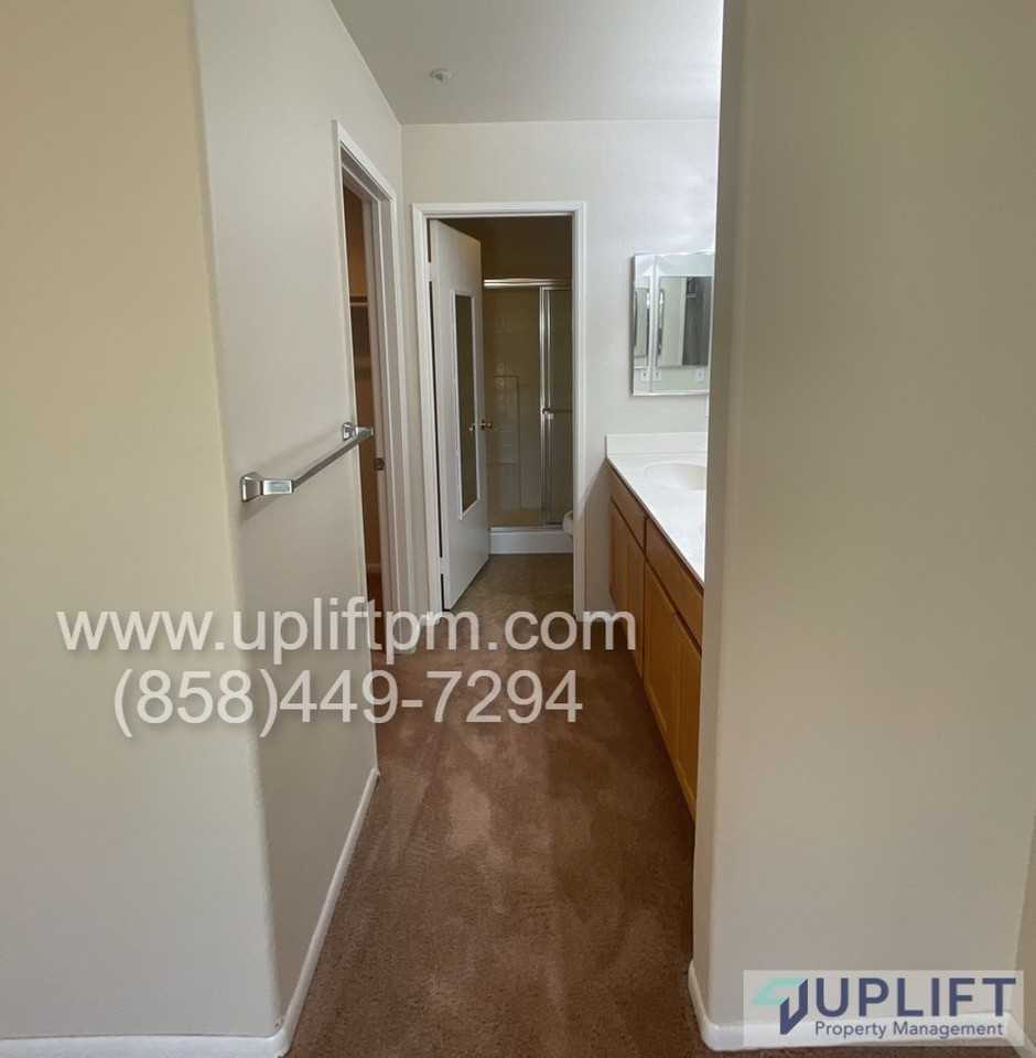 819 Mimosa Creek Ln - Photo 7 of 10