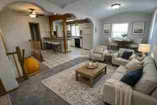 1705 11th Ave N - Photo 1 of 1