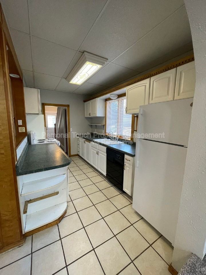 1705 11th Ave N - Photo 5 of 17