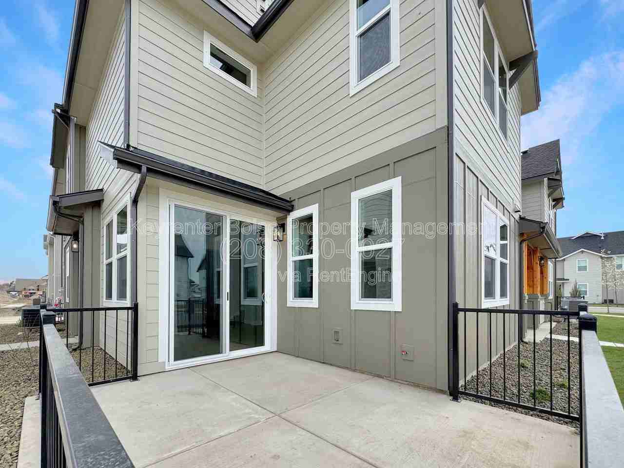 152 S Koyukuk Ave - Photo 2 of 29