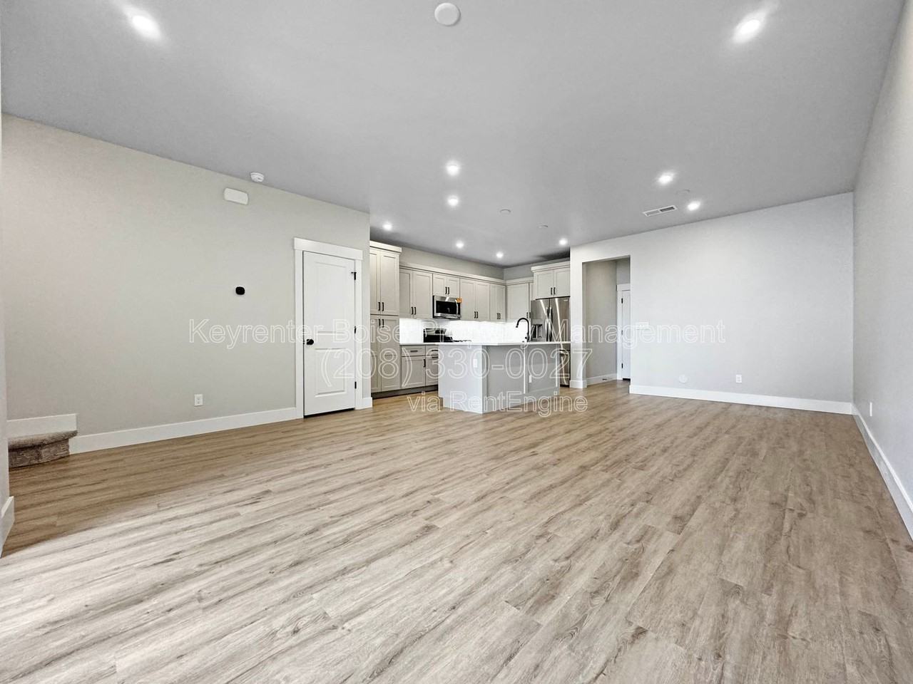 160 S Koyukuk Ave - Photo 5 of 26