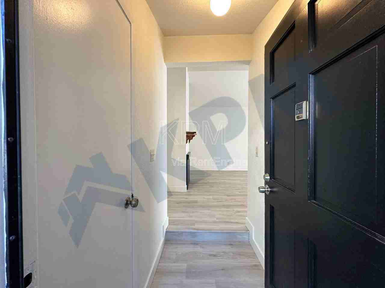 2903 Whittier Ct - Photo 3 of 23