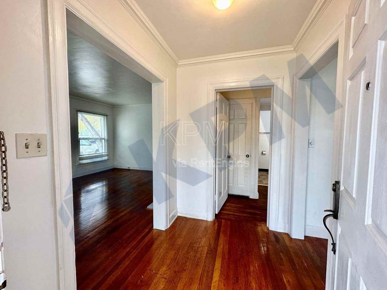 875 W Alpine Ave - Photo 4 of 24