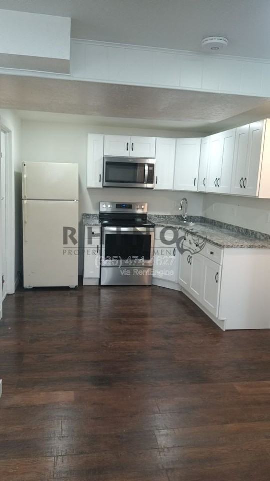983 E Dry Gulch Cir - Photo 2 of 14