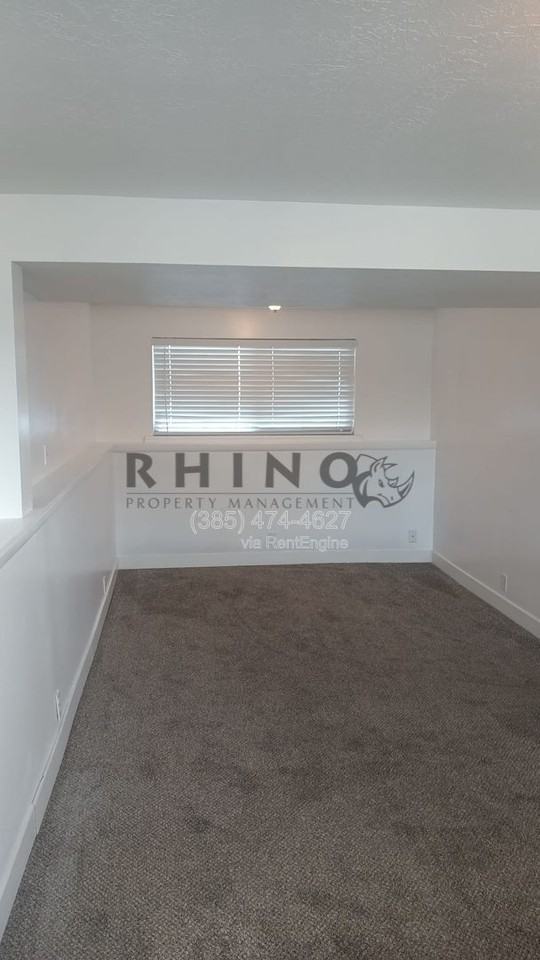 983 E Dry Gulch Cir - Photo 7 of 14