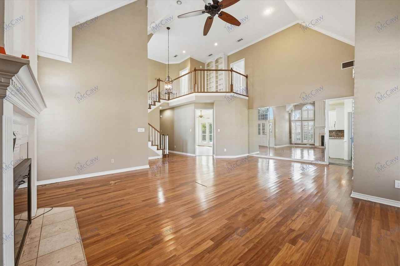 3407 Bowden Hill Ln N - Photo 4 of 21