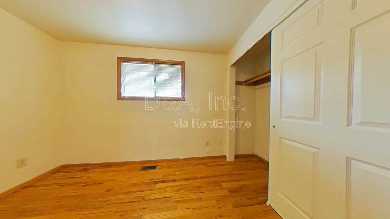 708 Nw 14th St - Photo 6 of 8