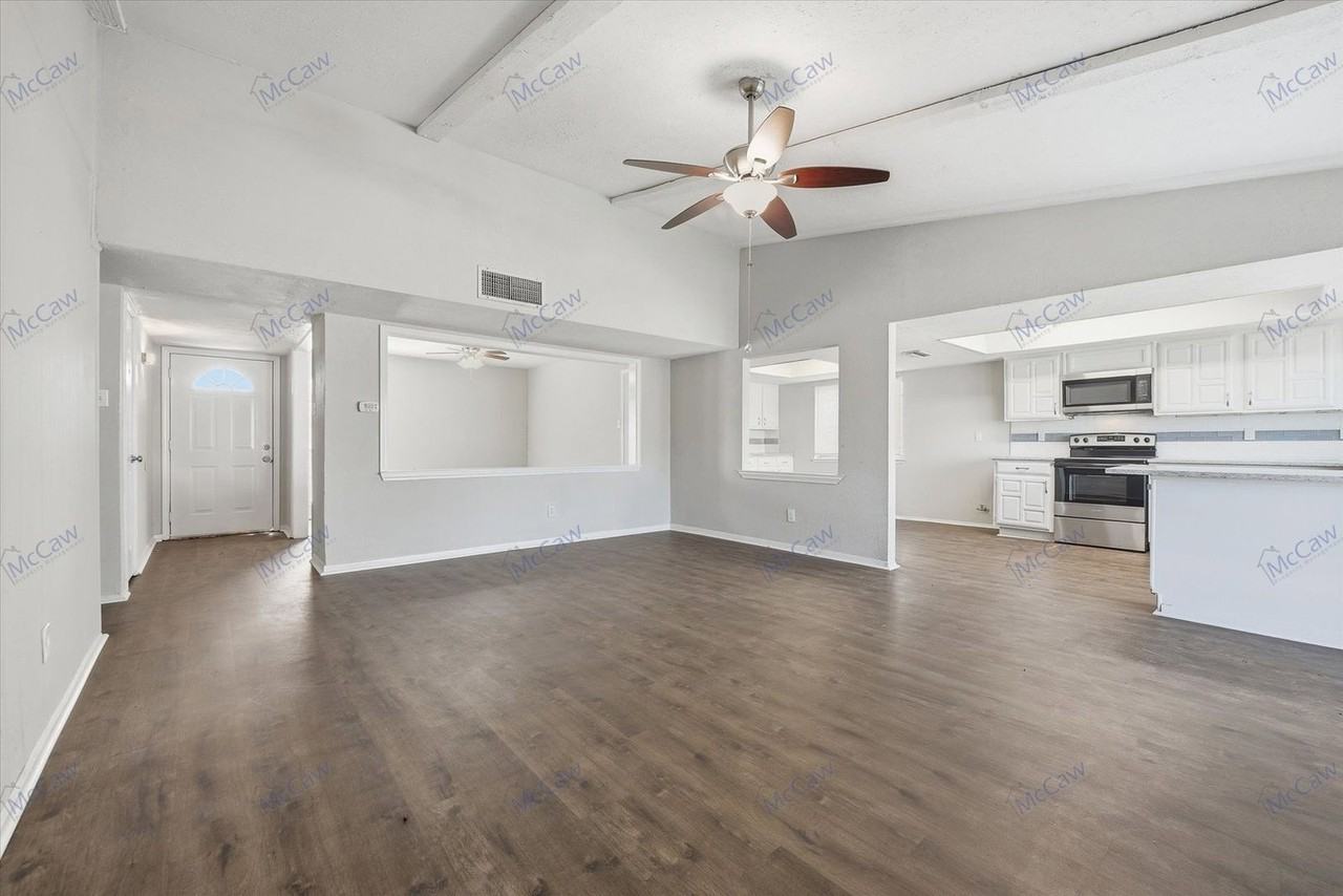 7400 Butternut Ct - Photo 4 of 23