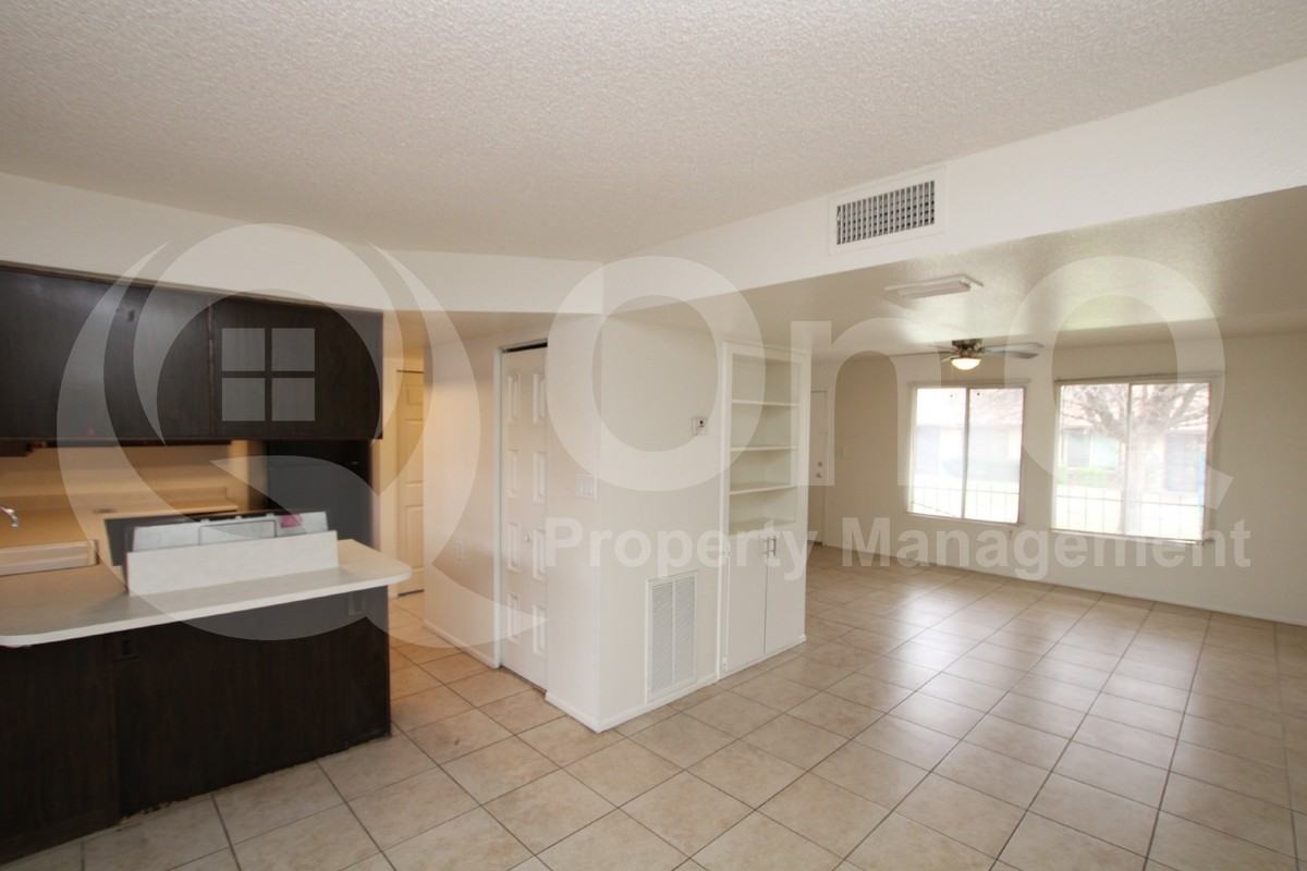 6134 N 30th Ave - Photo 4 of 20