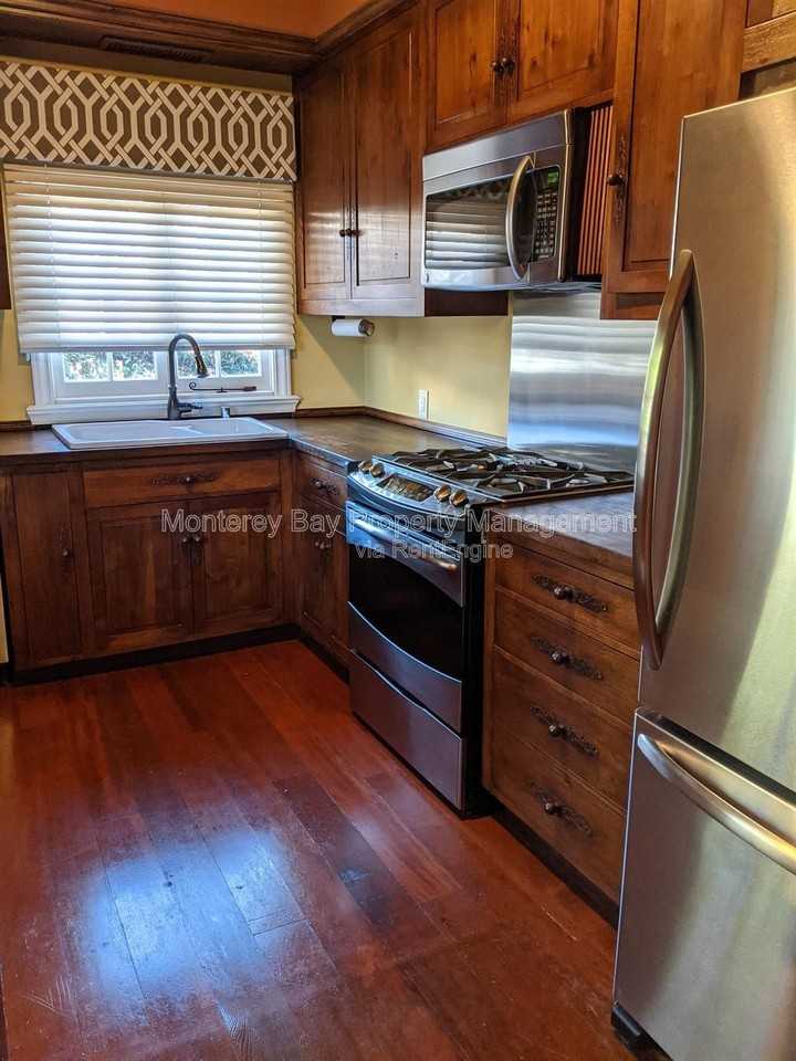 515 Dickman Ave - Photo 3 of 24