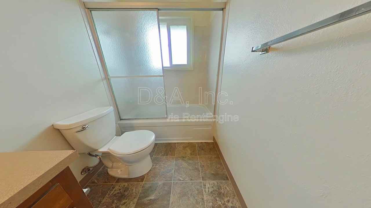 906 21st Ave Sw - Photo 7 of 8